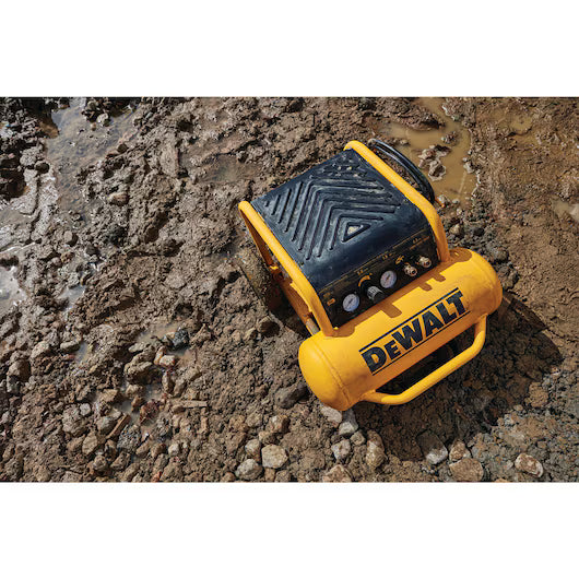 DEWALT built D55146 Heavy Duty 4.5 Gallon, 225 PSI, Heavy Duty Hand Carry Compressor