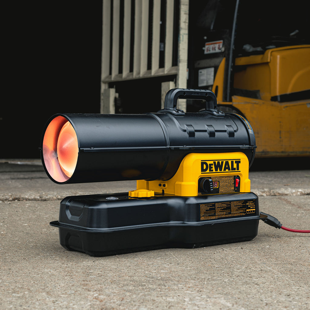 DEWALT F340675 80,000 BTU Forced Air Kerosene Heater