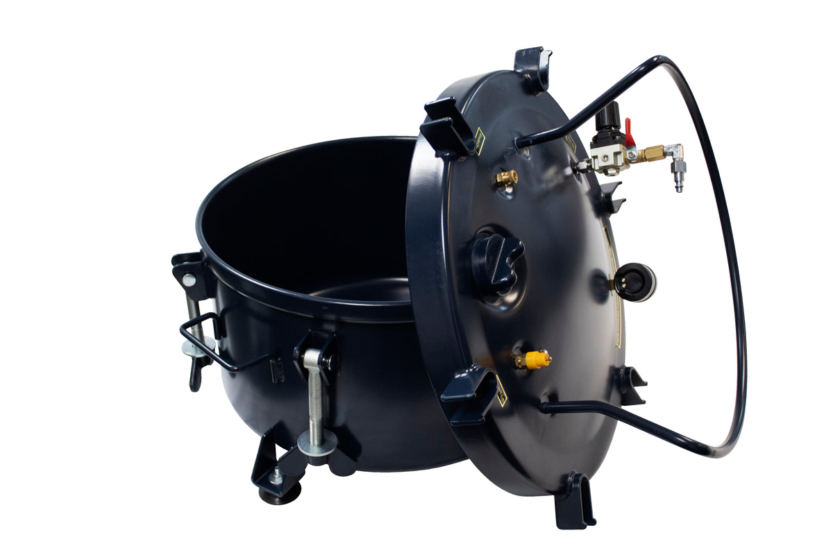 California Air Tools 1810C 10 Gallon Casting Pressure Pot